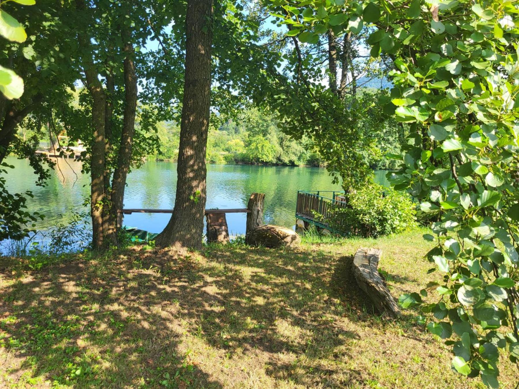 Una Si Villa Lohovo Kültér fotó