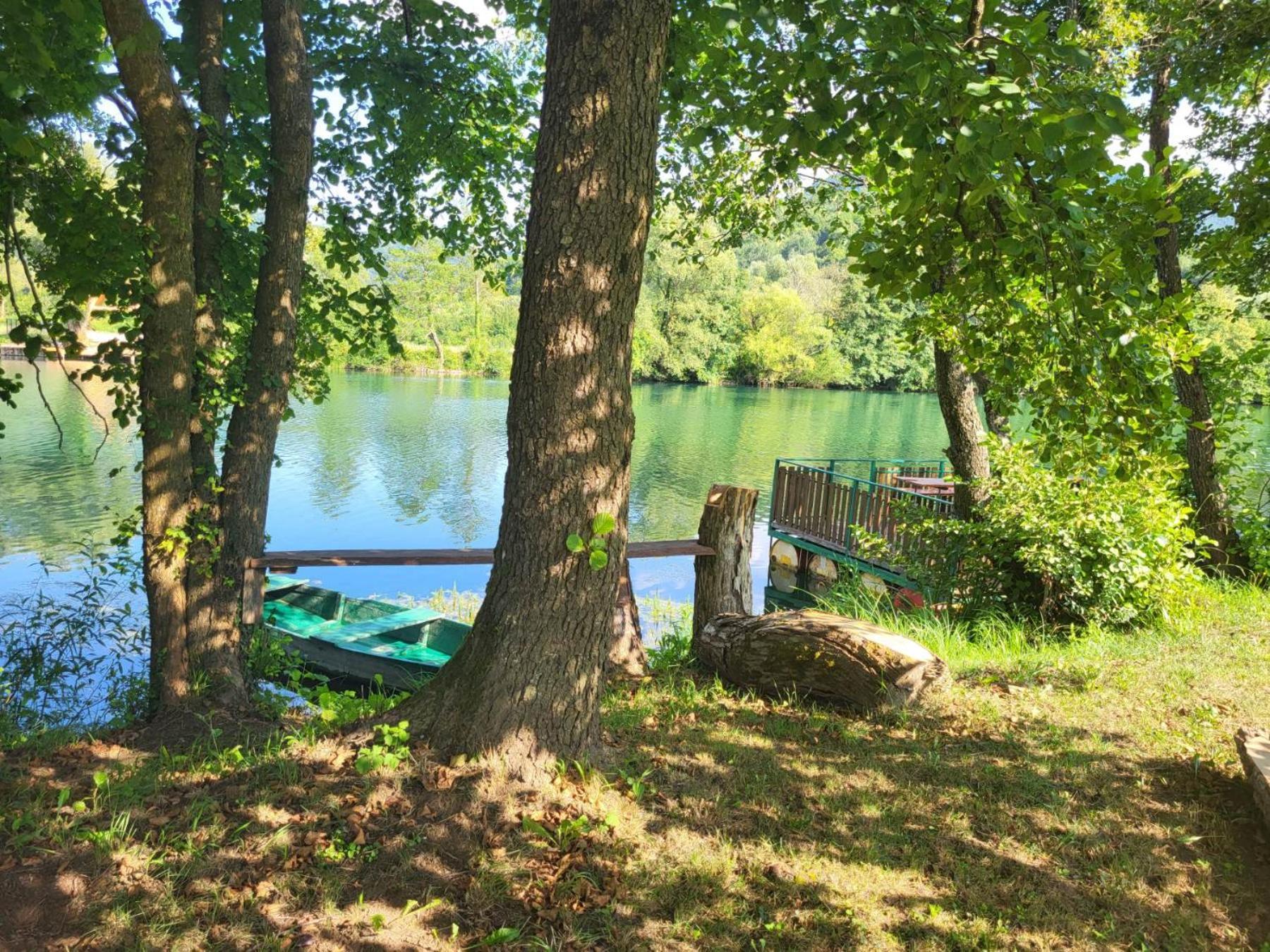 Una Si Villa Lohovo Kültér fotó