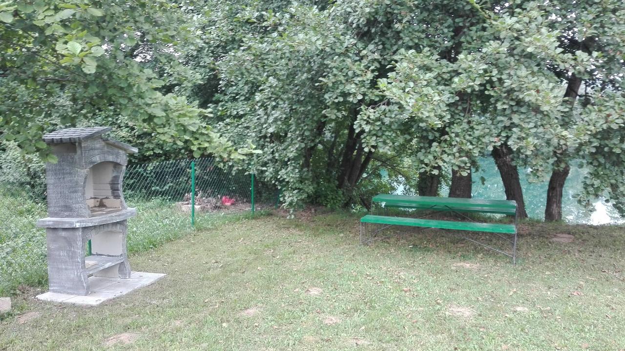 Una Si Villa Lohovo Kültér fotó